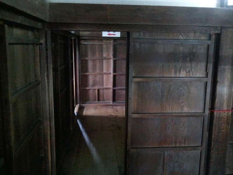 彦根城-天守内2.jpg 彦根城 天守内2