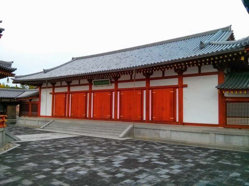 薬師寺-大唐西域壁画殿.jpg 薬師寺 大唐西域壁画殿