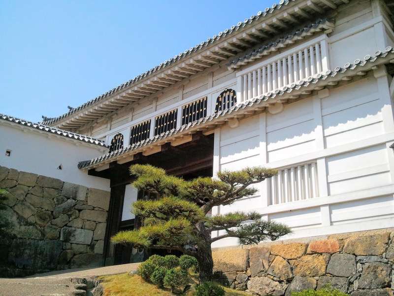 姫路城-菱の門.jpg 姫路城 菱の門