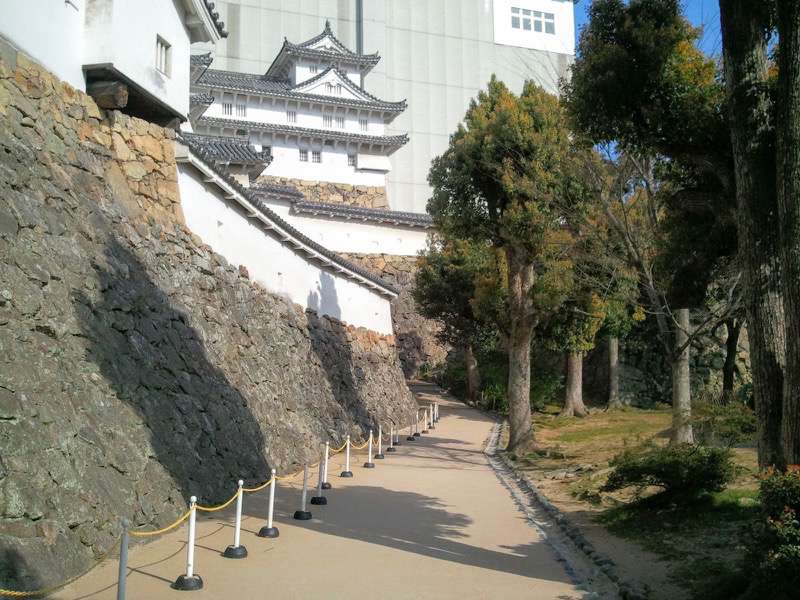 姫路城 ほの門とにの門の間より乾小天守２