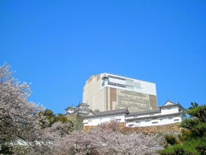 姫路城-三の丸広場より4.jpg 姫路城 三の丸広場より4