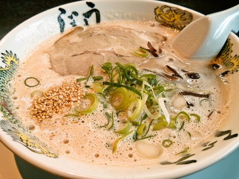 20140502博多ラーメンうしじま 博多豚骨ラーメン