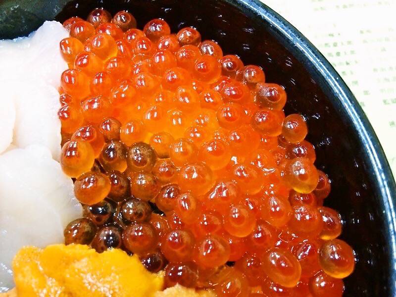 きくよ食堂-巴丼いくら.jpg きくよ食堂 巴丼いくら