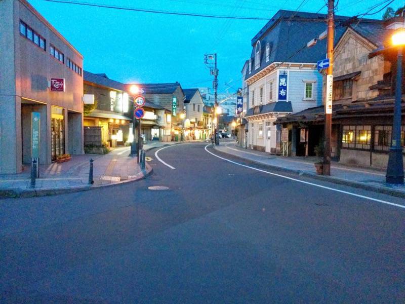 小樽 夕暮れの堺町商店街１