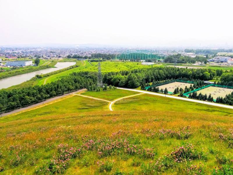 モエレ沼公園-モエレ山7.jpg モエレ沼公園 モエレ山7