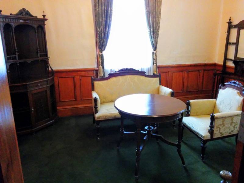 旧函館区公会堂-2F予備室2−1.jpg 旧函館区公会堂 2F予備室2−1