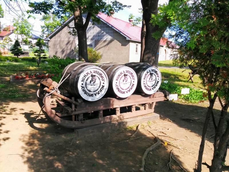 ニッカウヰスキー余市峡蒸溜所 リタハウス付近の樽