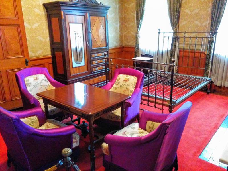 旧函館区公会堂-2F御寝室2.jpg 旧函館区公会堂 2F御寝室2