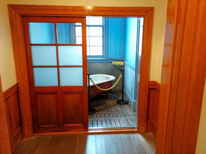 旧函館区公会堂-1F洋風風呂1.jpg 旧函館区公会堂 1F洋風風呂1