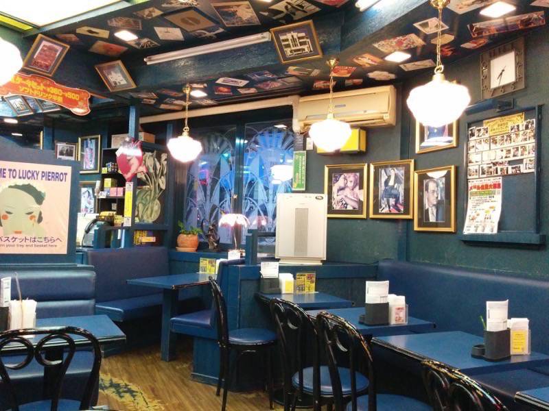 ラッキーピエロ函館駅前店-内観2.jpg ラッキーピエロ函館駅前店 内観2