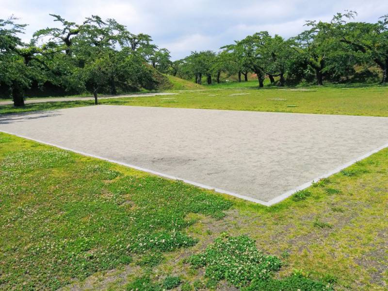 五稜郭公園-秣置場跡・御備厩跡.jpg 五稜郭公園 秣置場跡 御備厩跡