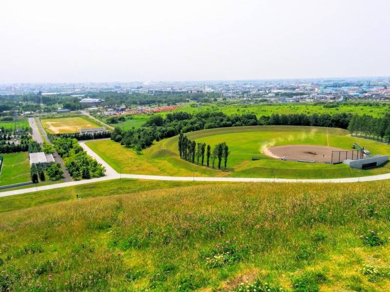 モエレ沼公園-モエレ山8.jpg モエレ沼公園 モエレ山8
