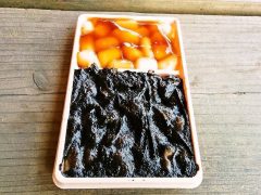 名物！沼の家で大沼だんご｜北海道七飯町