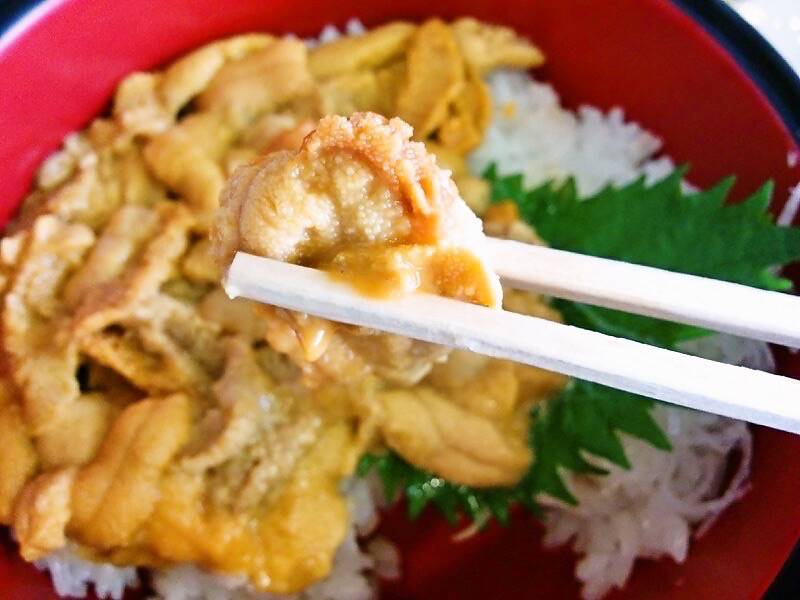 積丹の幸みさき 生うにリフトアップ２