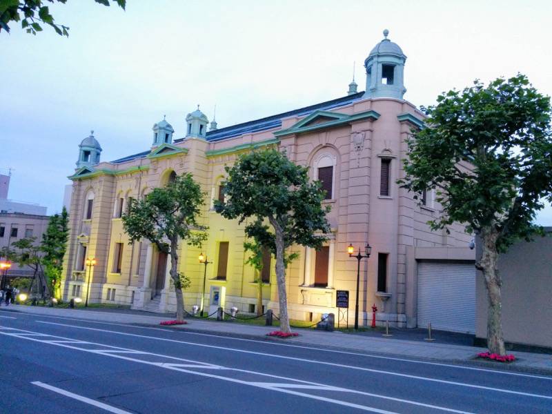 小樽 夕暮れの日本銀行旧小樽支店金融資料館１
