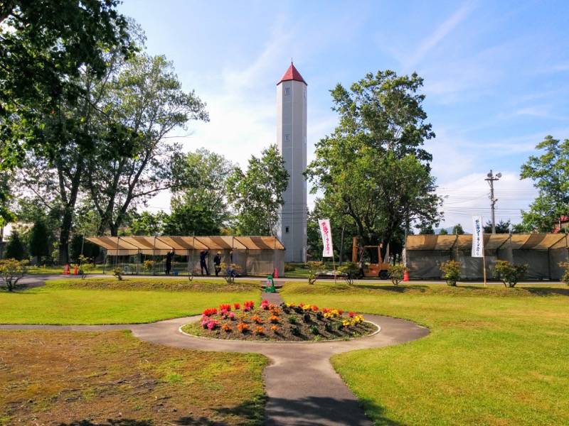 ニッカウヰスキー余市峡蒸溜所 中央の広場付近４