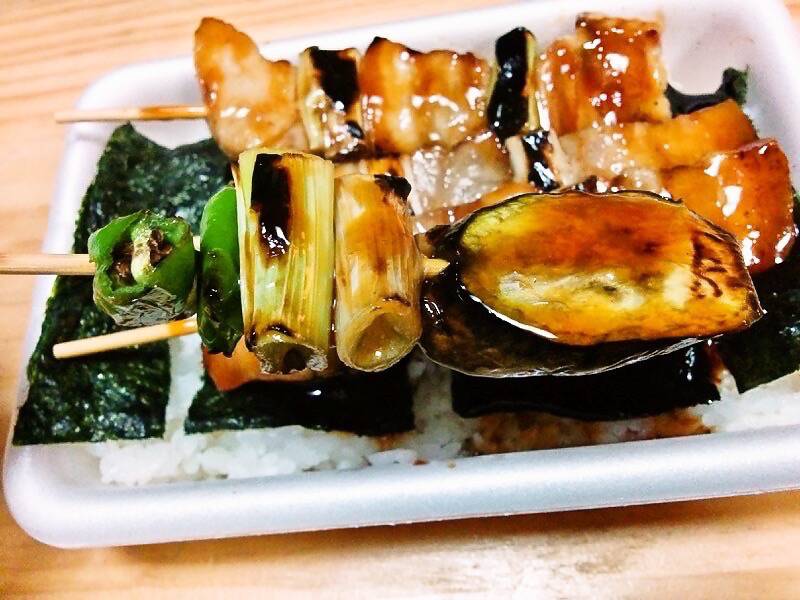 やきとり弁当3.jpg やきとり弁当3