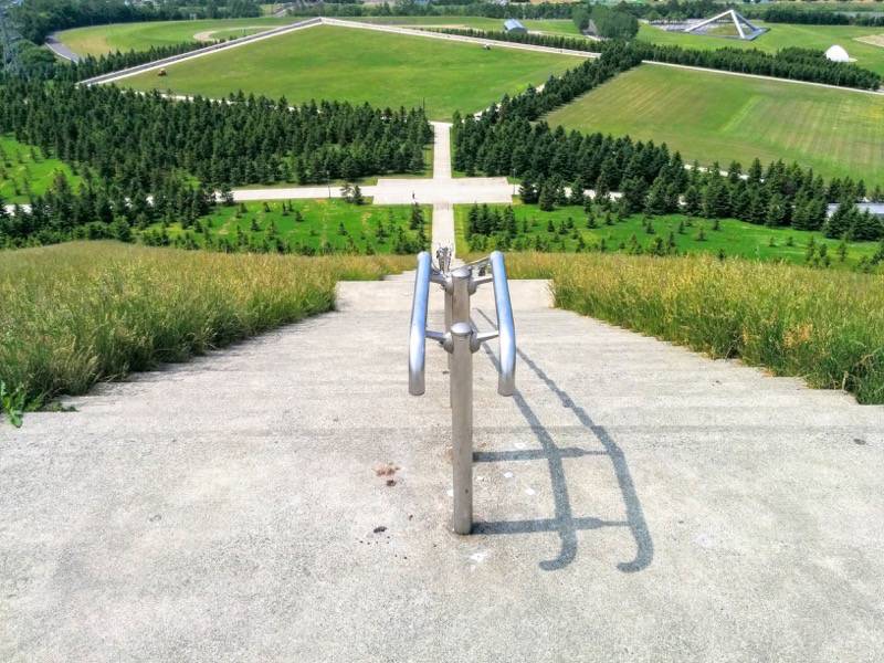 モエレ沼公園-モエレ山12.jpg モエレ沼公園 モエレ山12