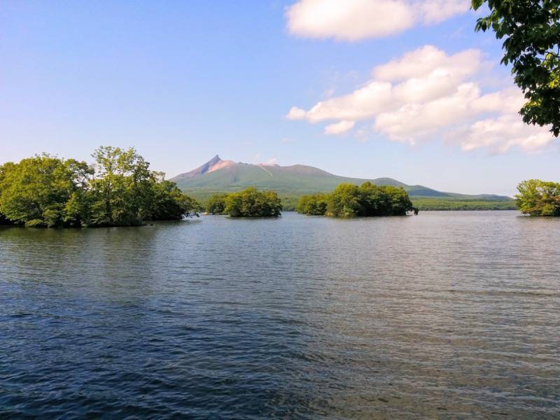 大沼公園-島巡りの路-公魚島より駒ヶ岳.jpg 大沼公園 島巡りの路 公魚島より駒ヶ岳