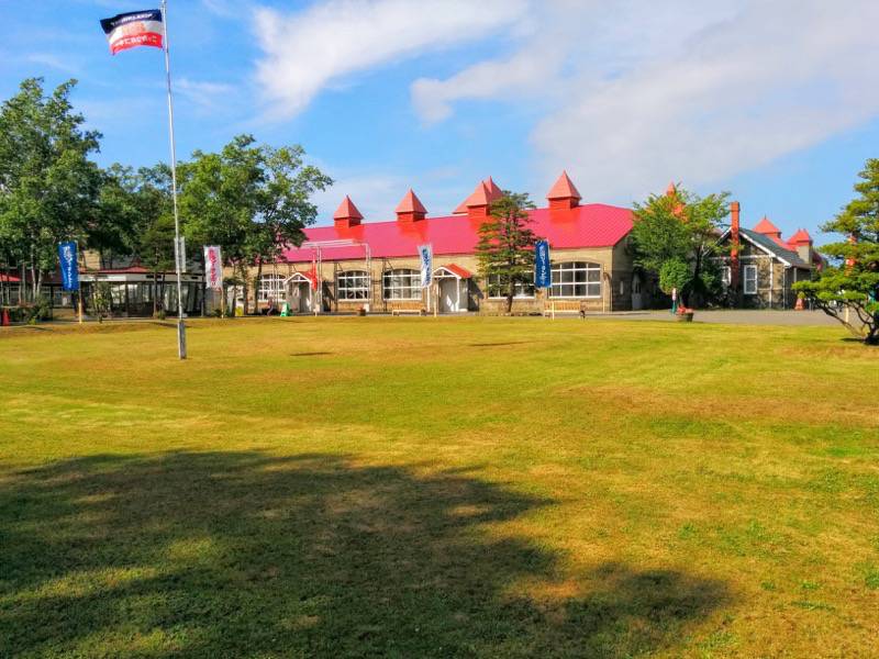 ニッカウヰスキー余市峡蒸溜所 中央の広場付近５