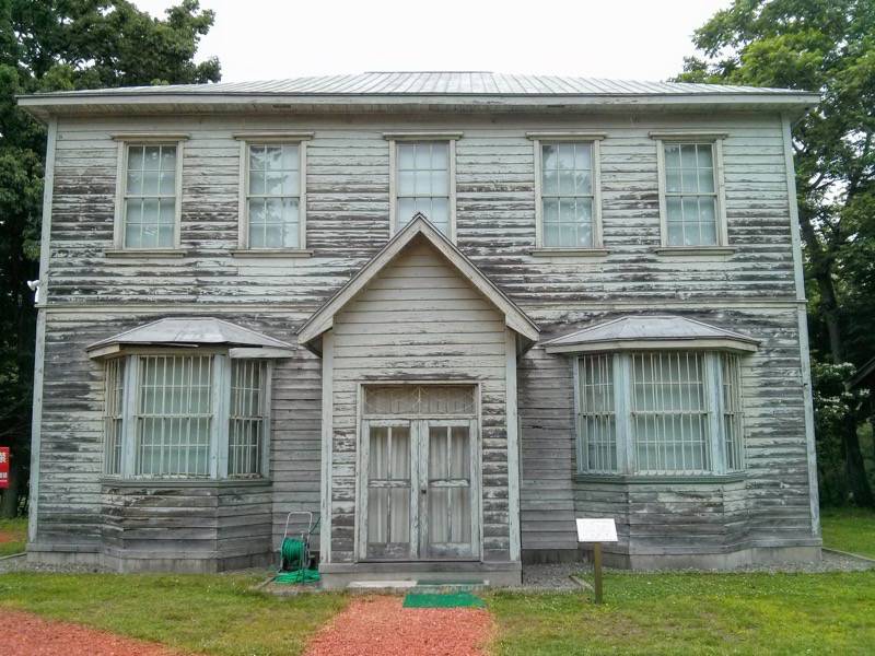 北海道大学植物園-バチェラー記念館1.jpg 北海道大学植物園 バチェラー記念館1