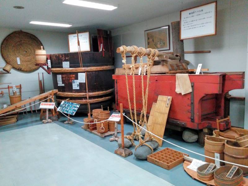 男山酒造-昔の酒造り道具展示1.jpg 男山酒造 昔の酒造り道具展示1