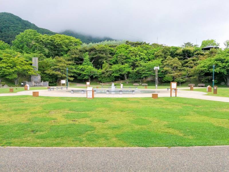 函館公園 広場２