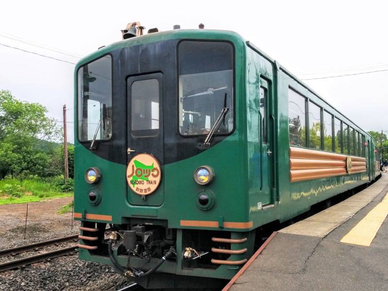 塘路駅にてノロッコ号