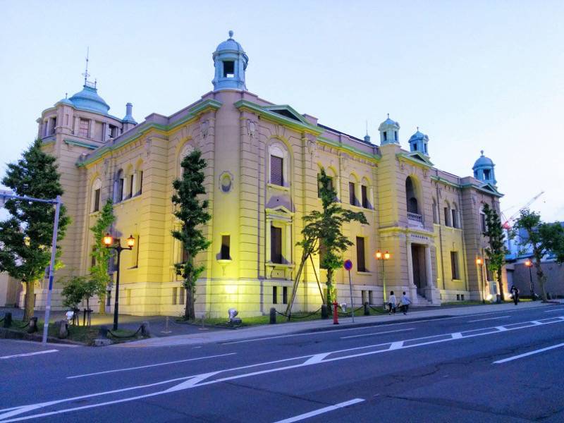 小樽 夕暮れの日本銀行旧小樽支店金融資料館２