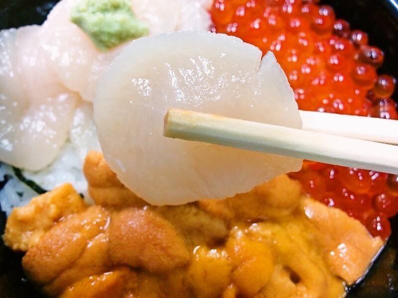 きくよ食堂-巴丼ほたてリフトアップ.jpg きくよ食堂 巴丼ほたてリフトアップ