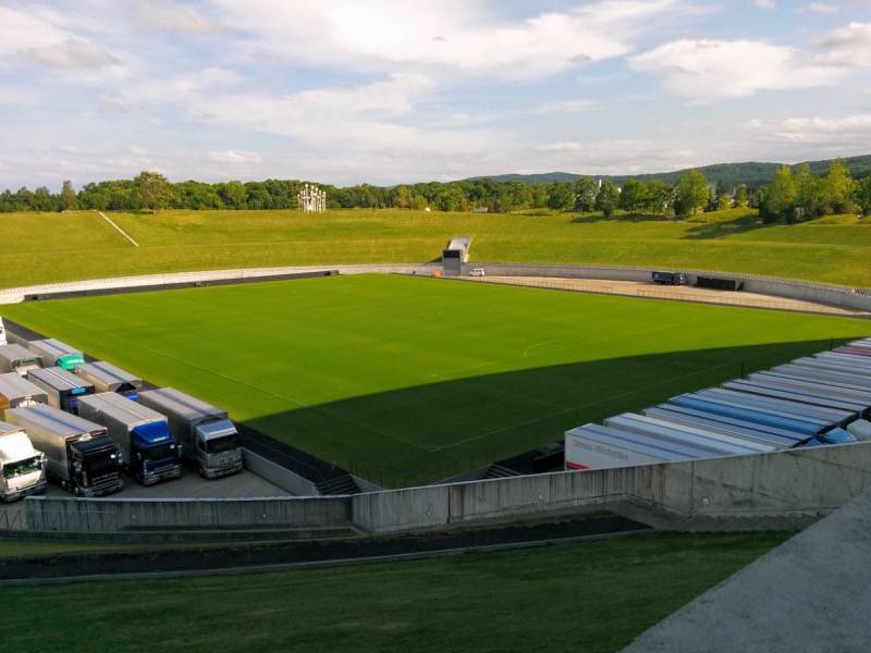 サザンおいしい葡萄の旅 札幌ドーム 札幌ドーム横のグラウンド