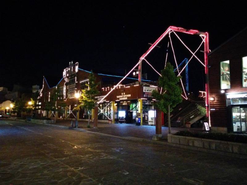 金森赤レンガ倉庫-ベイサイド.jpg 金森赤レンガ倉庫 ベイサイド