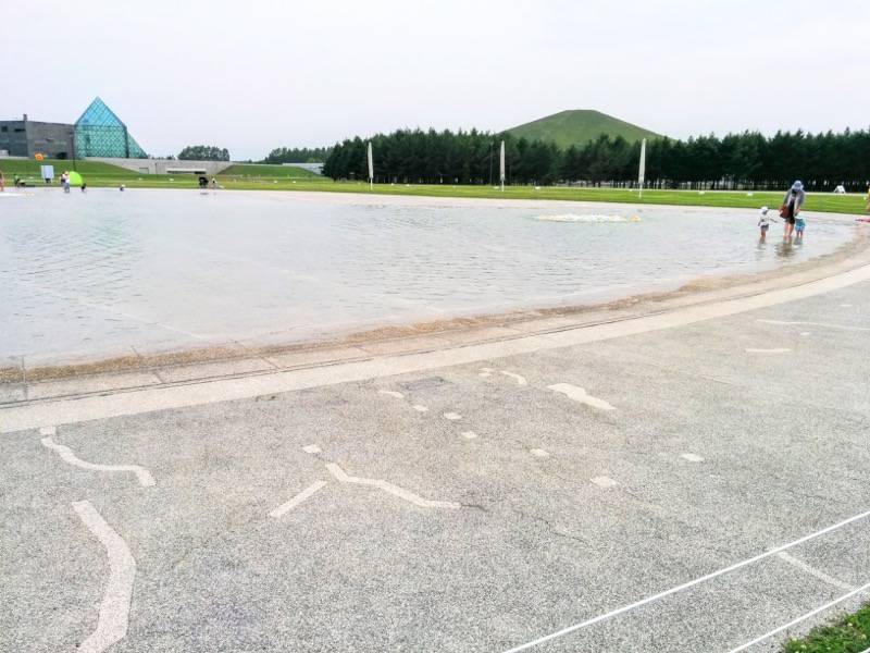 モエレ沼公園-モエレビーチ2.jpg モエレ沼公園 モエレビーチ2