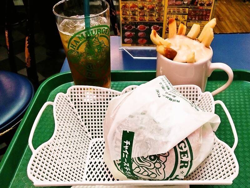 ラッキーピエロ函館駅前店-セット.jpg ラッキーピエロ函館駅前店 セット