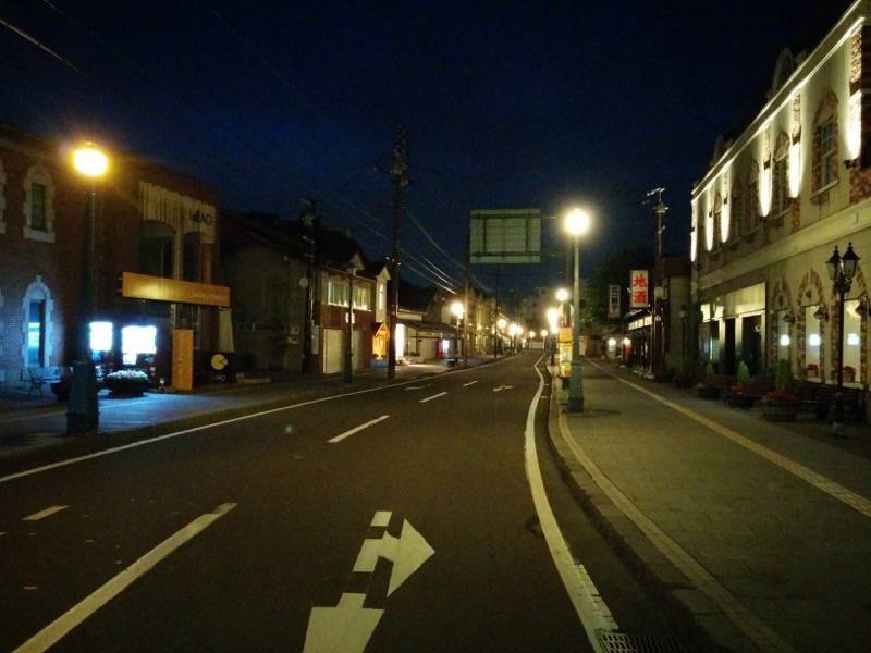 小樽 夜の堺町商店街