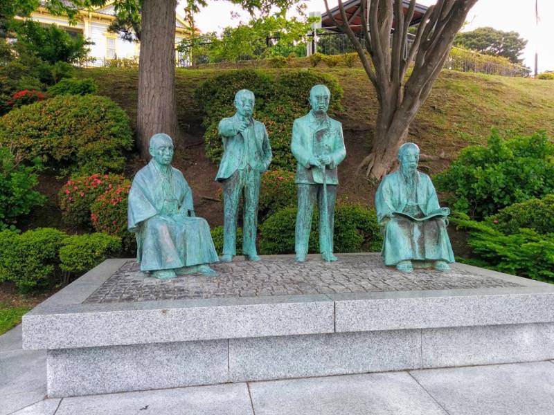 函館元町エリア 元町公園 四天王像