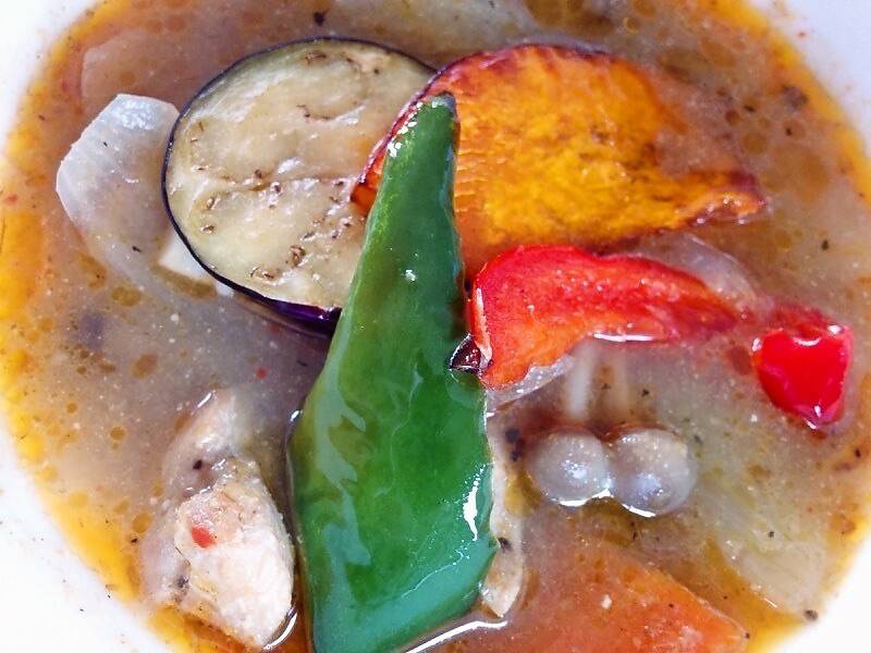 カレーや黒魔術 スープカレー２