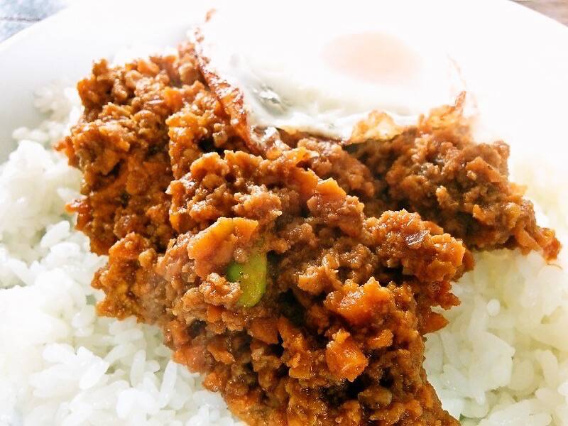 カレーや黒魔術 ひき肉カレー２