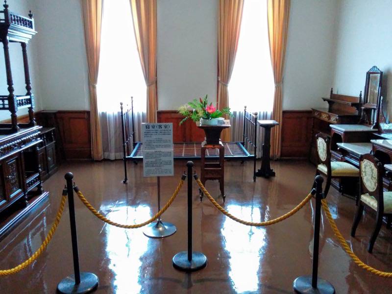 旧函館区公会堂-1F寝室3.jpg 旧函館区公会堂 1F寝室3