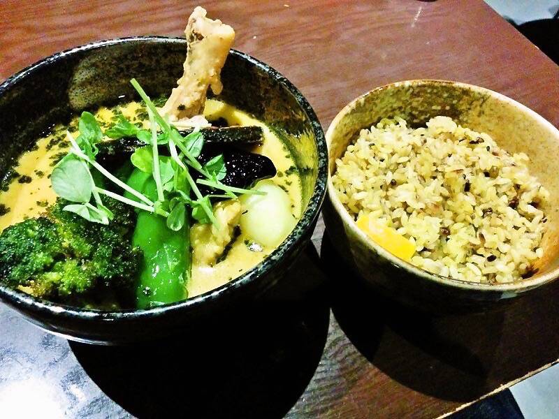 スープカリー yellow-チキン野菜カリー.jpg スープカリー yellow チキン野菜カリー