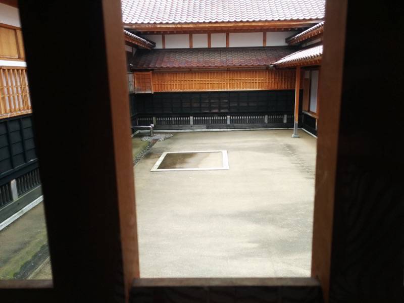 箱館奉行所-中庭.jpg 箱館奉行所 中庭