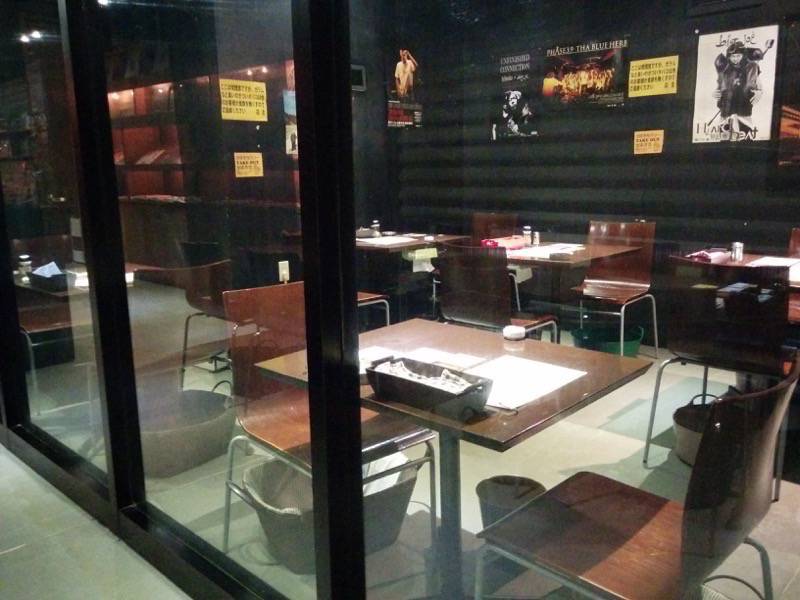 スープカリー yellow-喫煙席.jpg スープカリー yellow 喫煙席