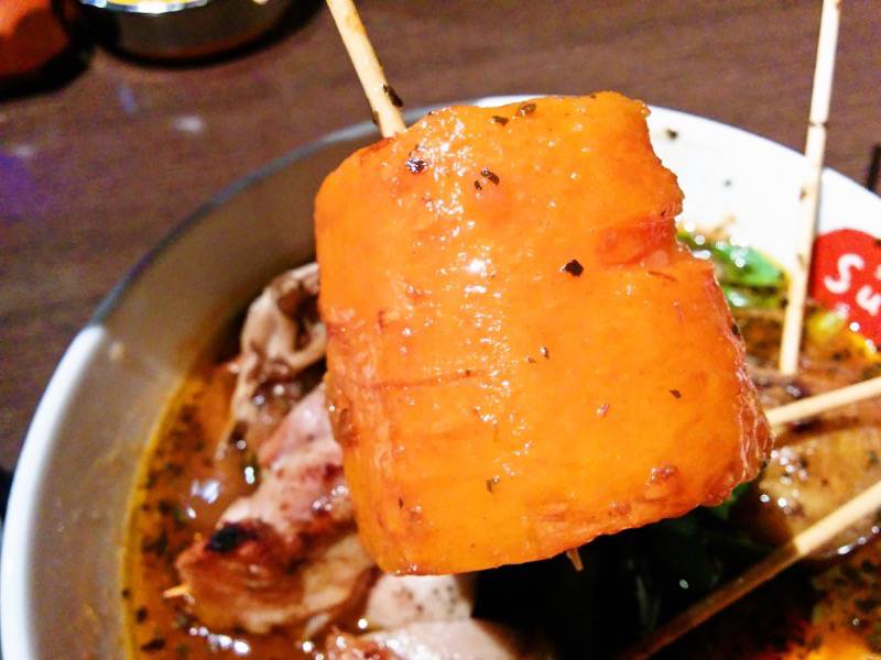 スープカレー suage+ ニンジン