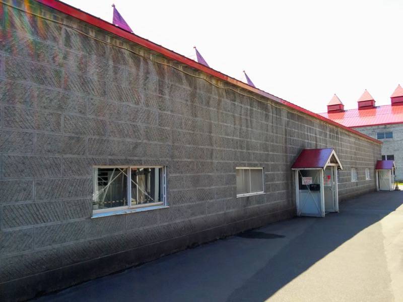 ニッカウヰスキー余市峡蒸溜所-発酵塔.jpg ニッカウヰスキー余市峡蒸溜所 発酵塔