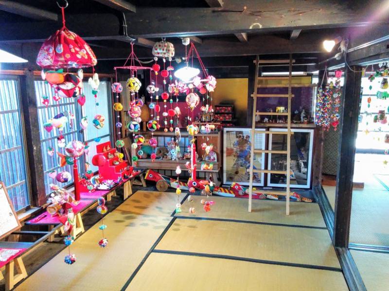 青井阿蘇神社文化苑 継承殿内９