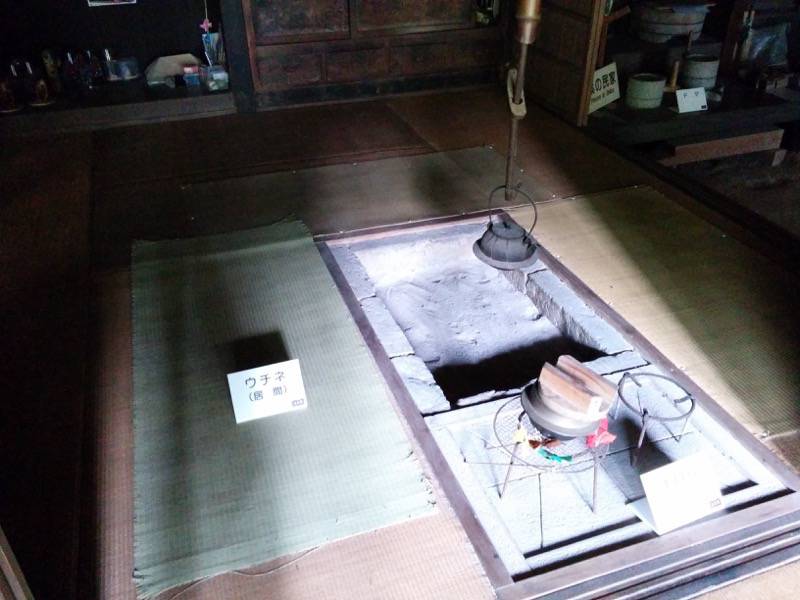 椎葉の民家内部７