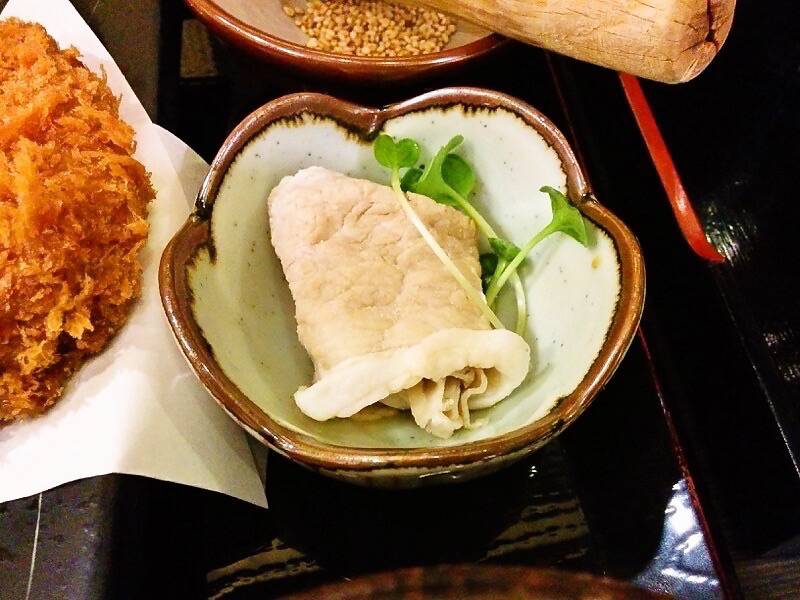 黒かつ亭中央駅本店-しゃぶしゃぶ.jpg 黒かつ亭中央駅本店 しゃぶしゃぶ