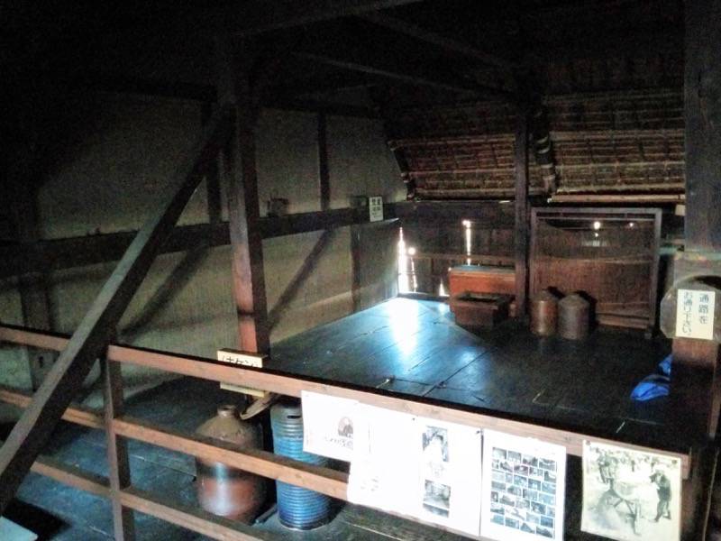 武家屋敷 屋根裏部屋１