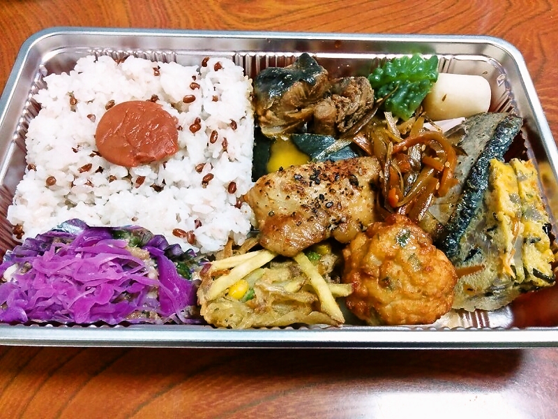 K10カフェ 弁当