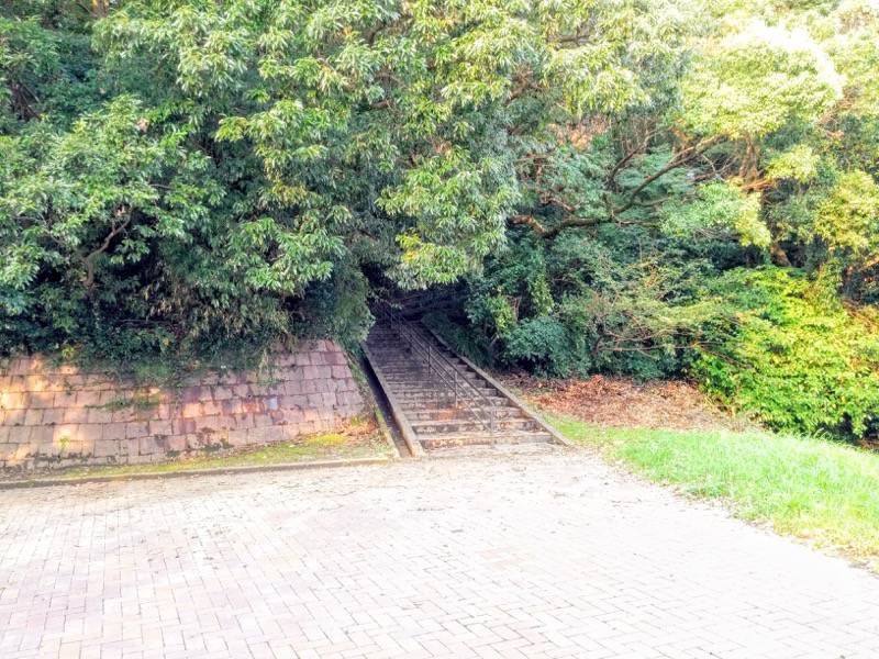 多賀山公園-東福寺城跡出口.jpg 多賀山公園 東福寺城跡出口